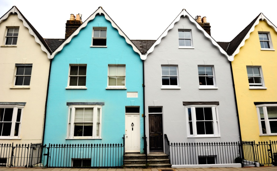 House prices take a tumble to end 2025