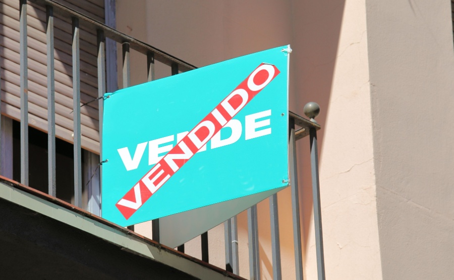 Selling property overseas – how to bring your money back to the UK